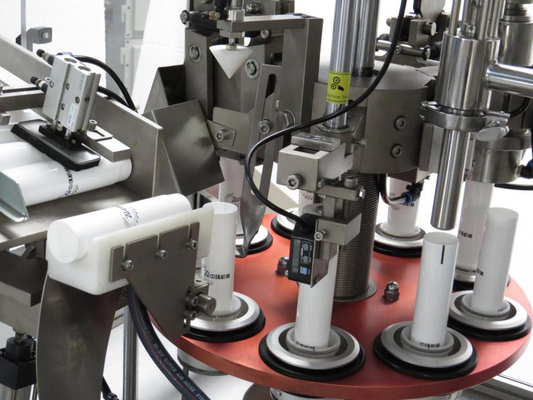 Esposizione LCD di alluminio 40pcs/Min del dentifricio in pasta di TubeFilling della macchina di plastica di sigillamento