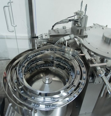 Macchina dentaria del materiale di riempimento della siringa precompilata iniezione automatica del macchinario di materiale da otturazione
