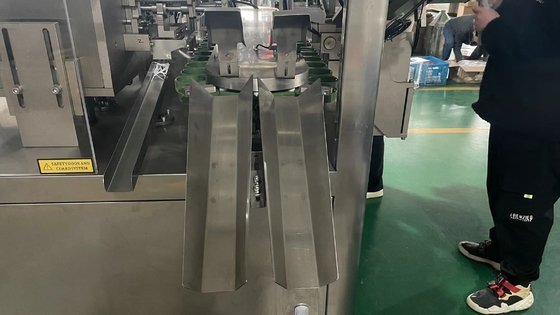 Macchine per riempire tubi molli e sigillare con riscaldamento interno di materie plastiche composite con frigorifero per crema per mani