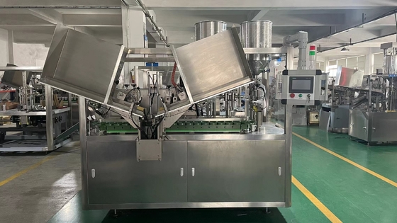Macchine per riempire tubi molli e sigillare con riscaldamento interno di materie plastiche composite con frigorifero per crema per mani