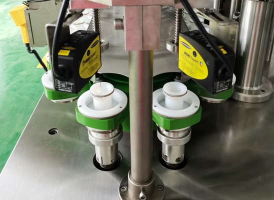 Macchine automatiche a basso costo per tubi stratificati/macchine di sigillamento per tubi di pasta dentale/macchine di riempimento di tubi di crema cosmetica