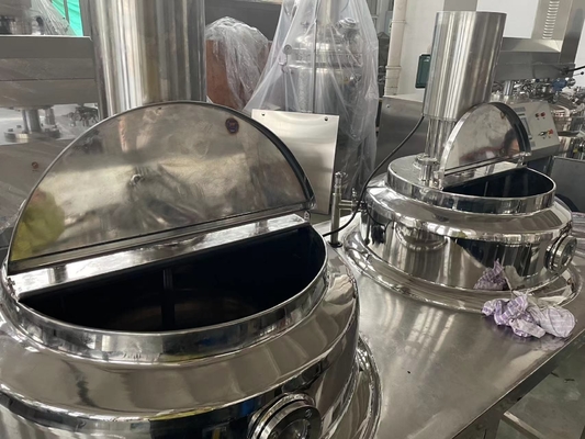 Macchine per la preparazione di creme e lozioni per il corpo