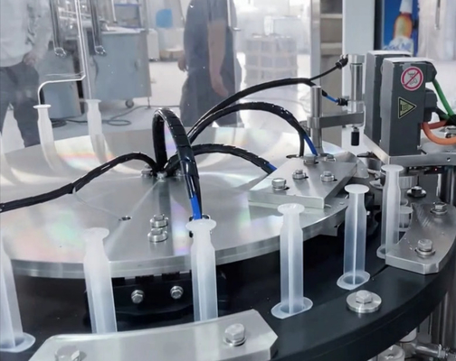 Seringa automatica a gel liquido riempita di cappuccio per riempimento, etichettatura, iniezione, riempimento