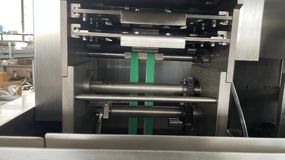 Assicurazione della qualità orizzontale automatica Facile utilizzo Industria sanitaria Macchine per imballaggio di scatole