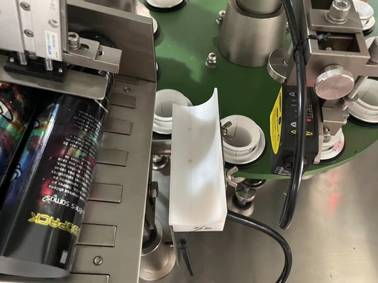Macchina automatica ad alta velocità di riempimento di crema per mani e di sigillamento per dentifricio per la pulizia del viso