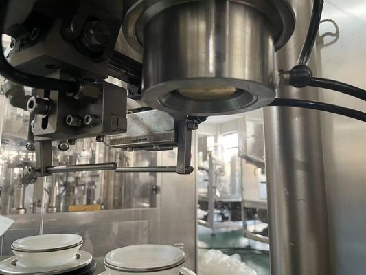 Macchina riempitrice e sigillatrice automatica per lozioni cosmetiche, gel disinfettante per le mani, unguenti, prodotti per la cura della pelle, creme in tubetto