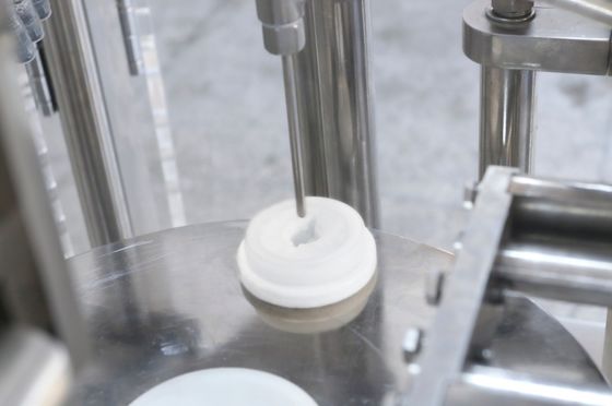 Macchina riempitrice per siringhe pre-riempite per cartucce dentali per il riempimento e la sigillatura di gel liquido