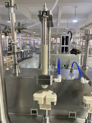 Macchina semiautomatica di riempimento di siringhe di crema con pasta pneumatica a alta viscosità con gel di spessore di 2 ml