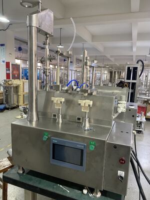 Macchina semiautomatica di riempimento di siringhe di crema con pasta pneumatica a alta viscosità con gel di spessore di 2 ml