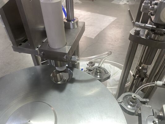 Macchina riempitrice per siringhe preriempite Ottimizzazione della linea di produzione Standard GMP/CE