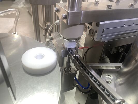 Macchina riempitrice per siringhe preriempite Ottimizzazione della linea di produzione Standard GMP/CE