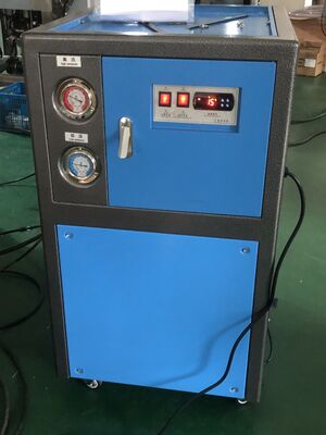 Macchina automatica ad alta velocità per riempire e sigillare tubi di dentifricio stratificati