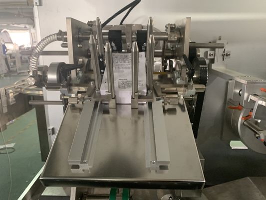 Strofinate bagnate automatiche continue del touch screen e contenitore d'inscatolamento/min di macchina 120 della maschera facciale
